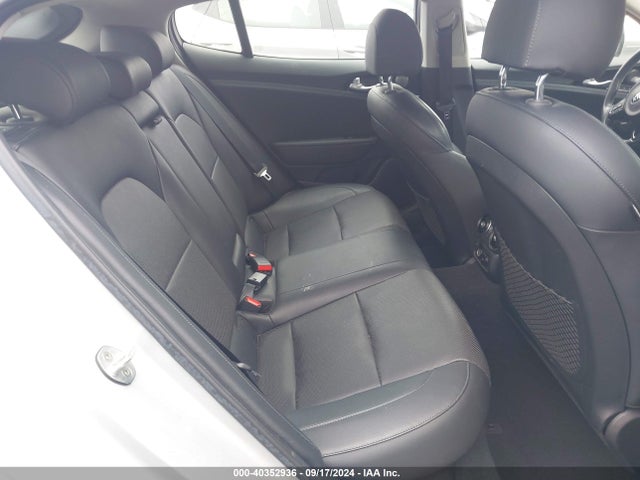 KIA Stinger Premium 2018 KNAE25LA7J6033266 Image 8