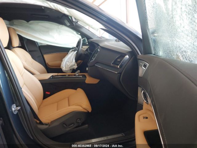 2025 VOLVO XC90 PLUG-IN HYBRID YV4H60PFXS1292407 Photo 4