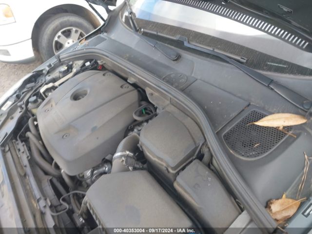2017 VOLVO XC60 YV440MDR8H2034315 Photo 9