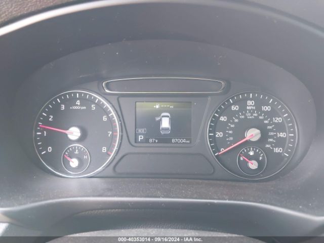5XYPG4A35KG517494 KIA Sorento 2.4l Lx