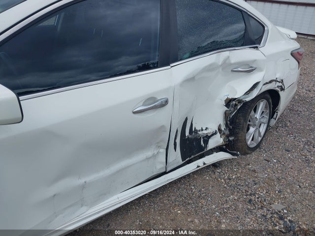 Nissan Altima 2.5 Sv 2015 1N4AL3AP0FC286681 Image 13