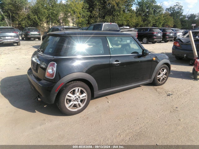 2013 MINI HARDTOP WMWSU3C50DT677380 Photo 3