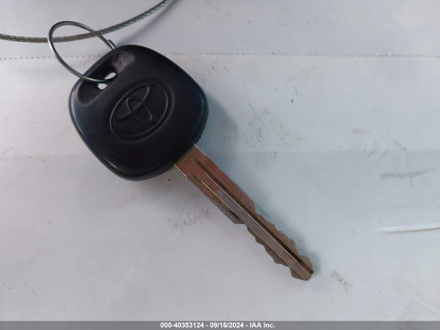 Toyota Tacoma Base V6 2015 3TMLU4EN1FM187686 Image 11