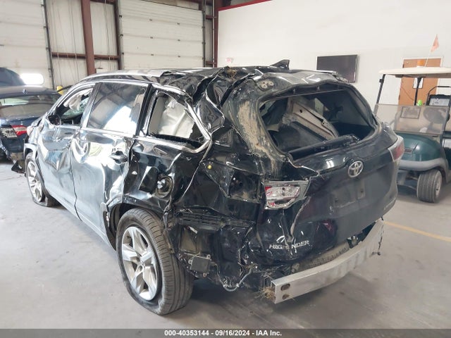 5TDDKRFH0FS133697 Toyota Highlander Limited V6