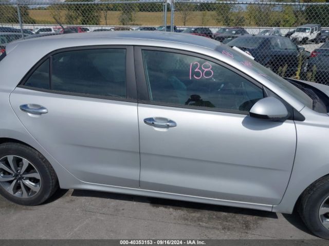 3KPA25AD1ME397373 KIA Rio 5-door S