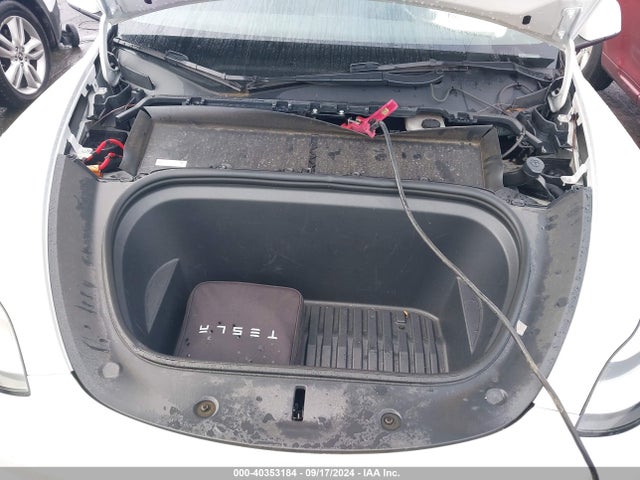 2022 TESLA MODEL Y 7SAYGDEE6NA012270 Photo 9