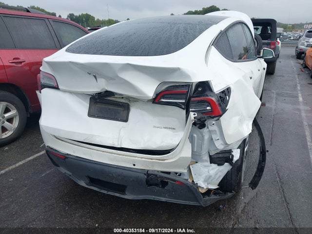 2022 TESLA MODEL Y 7SAYGDEE6NA012270 Photo 5