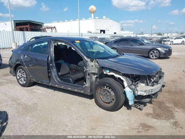 Honda Civic Lx 2018 2HGFC2F51JH545574 Image 1