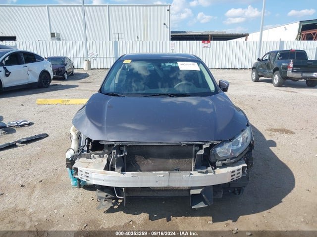 Honda Civic Lx 2018 2HGFC2F51JH545574 Image 13