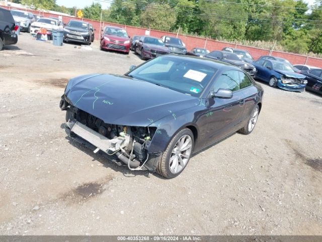 WAURFAFR1EA064225 Audi A5 2.0t Premium