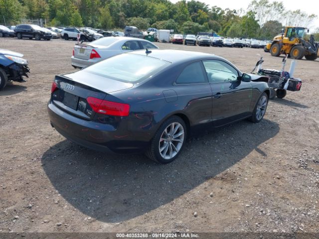 WAURFAFR1EA064225 Audi A5 2.0t Premium