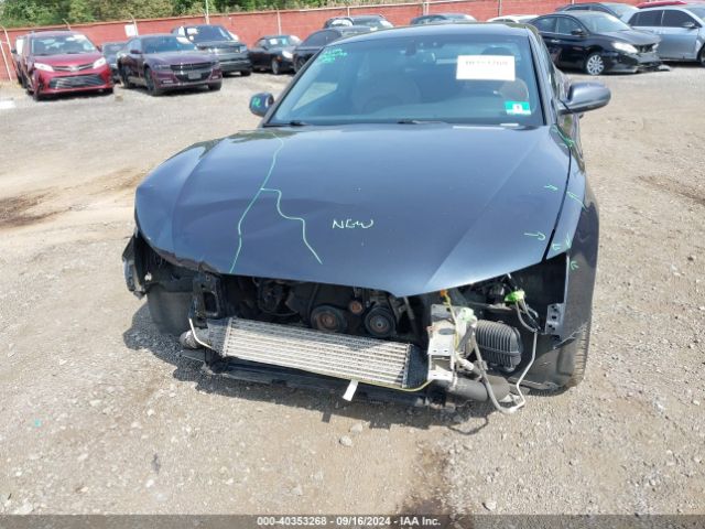 WAURFAFR1EA064225 Audi A5 2.0t Premium