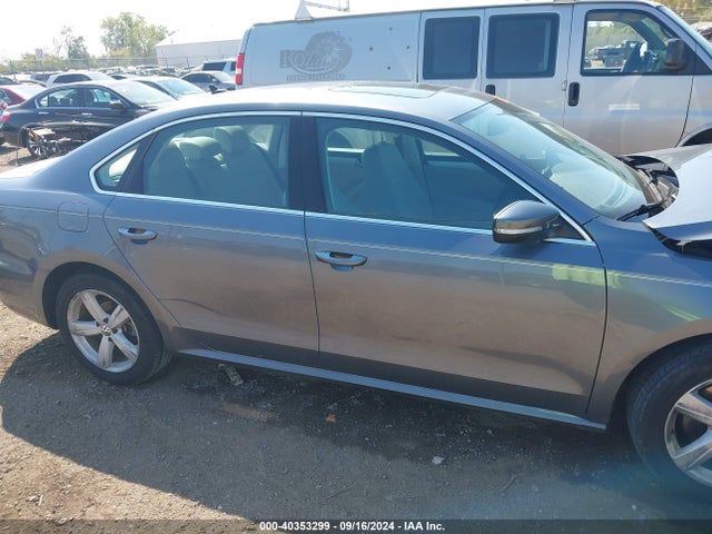 Продажа на аукционе авто 2013 Volkswagen Passat 2.0l Tdi Se, vin: 1VWBN7A38DC145204, номер лота: 40353299