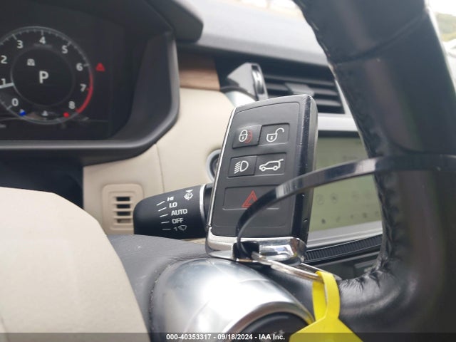 Land Rover Discovery Hse 2018 SALRR2RVXJA070987 Image 11