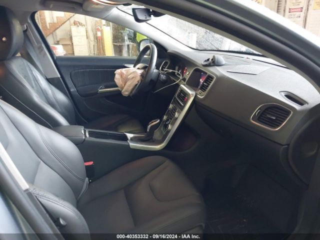 LYV402HK9JB163009 Volvo S60 Inscription T5