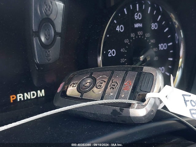 Ford Expedition Limited 2018 1FMJU1KT9JEA60350 Image 11