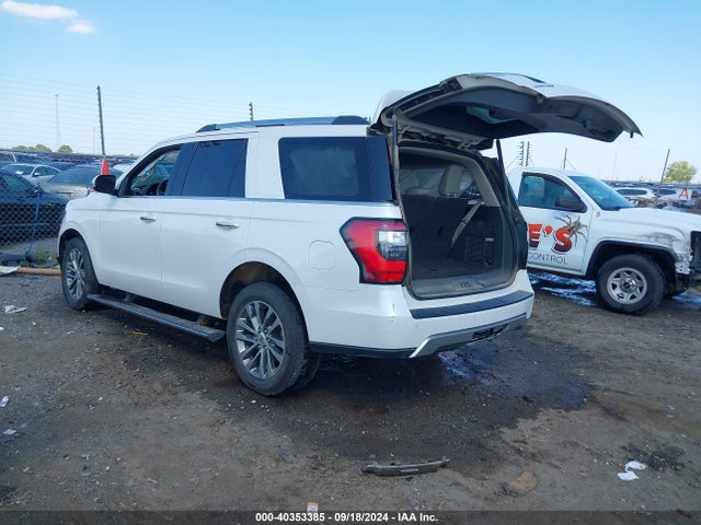Ford Expedition Limited 2018 1FMJU1KT9JEA60350 Image 3