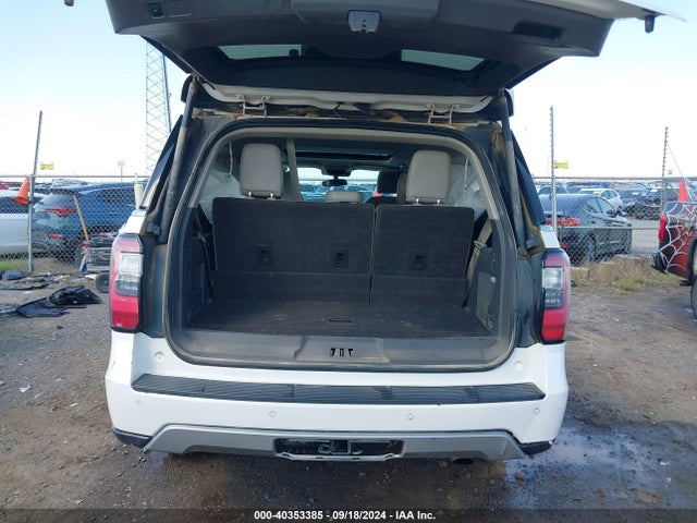Ford Expedition Limited 2018 1FMJU1KT9JEA60350 Image 8