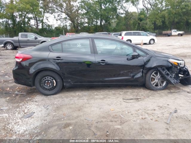 3KPFK4A71HE017481 KIA FORTE LX