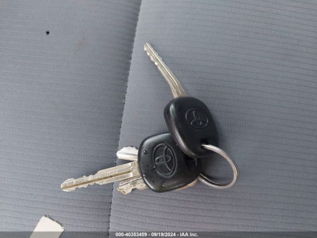 2T1BURHE5GC515660 Toyota COROLLA L