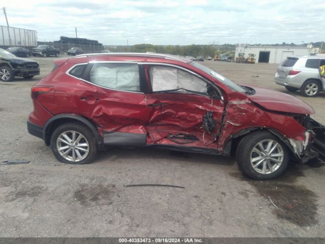 JN1BJ1CR8HW113938 Nissan Rogue Sport Sv
