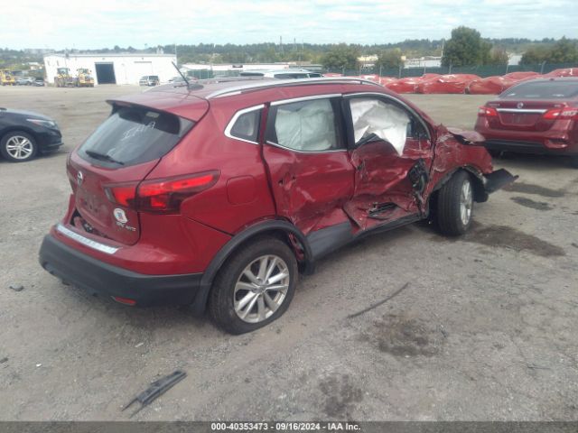 JN1BJ1CR8HW113938 Nissan Rogue Sport Sv