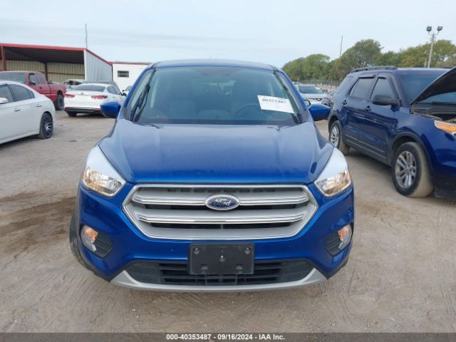 1FMCU9GD9KUB54132 Ford ESCAPE SE