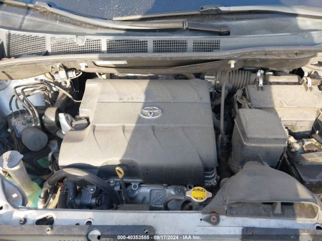 5TDKK3DCXES475569 Toyota Sienna Le V6 8 Passenger