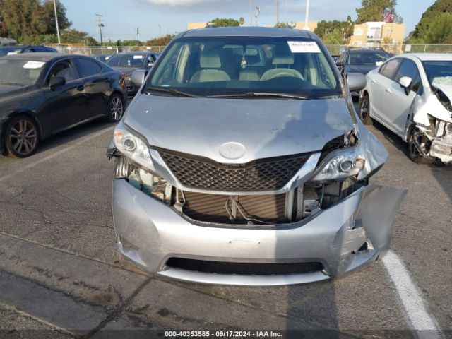 5TDKK3DCXES475569 Toyota Sienna Le V6 8 Passenger