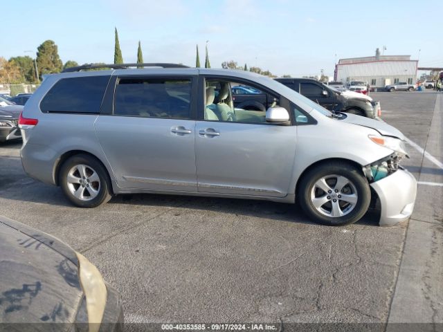5TDKK3DCXES475569 Toyota Sienna Le V6 8 Passenger