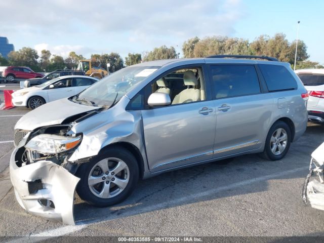 5TDKK3DCXES475569 Toyota Sienna Le V6 8 Passenger