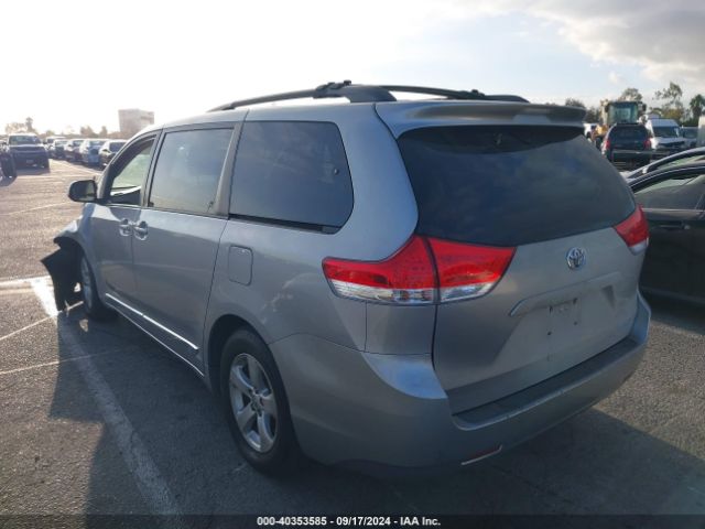 5TDKK3DCXES475569 Toyota Sienna Le V6 8 Passenger