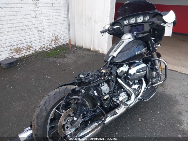 40353595 :رقم المزاد ، 1HD1KBC18PB637049 vin ، 2023 Harley-davidson Flhx مزاد بيع