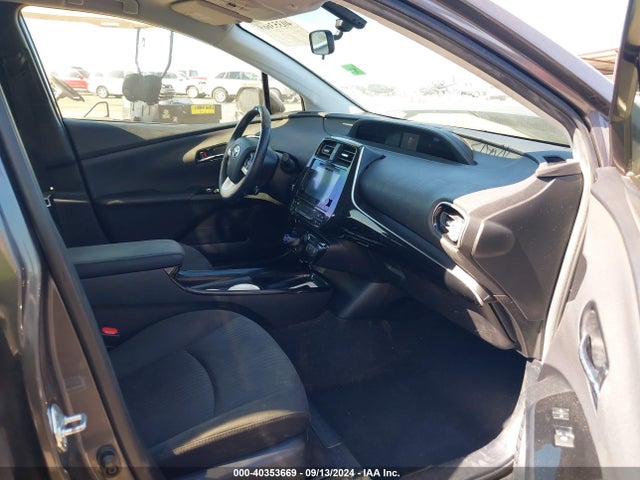JTDKARFU8G3519519 Toyota Prius Three