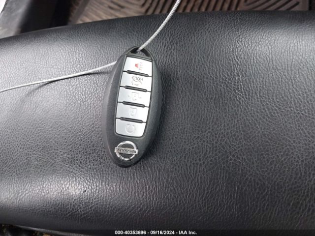 1N4AA6AP0HC443801 Nissan Maxima 3.5 Sl