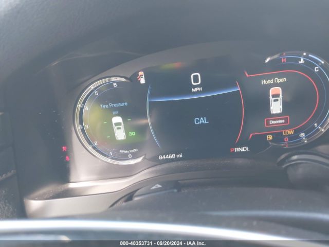 1GYS3CKJ3JR279913 Cadillac Escalade Premium Luxury