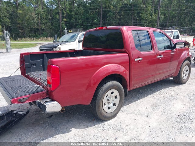 1N6AD0ER0FN766173 Nissan 2015