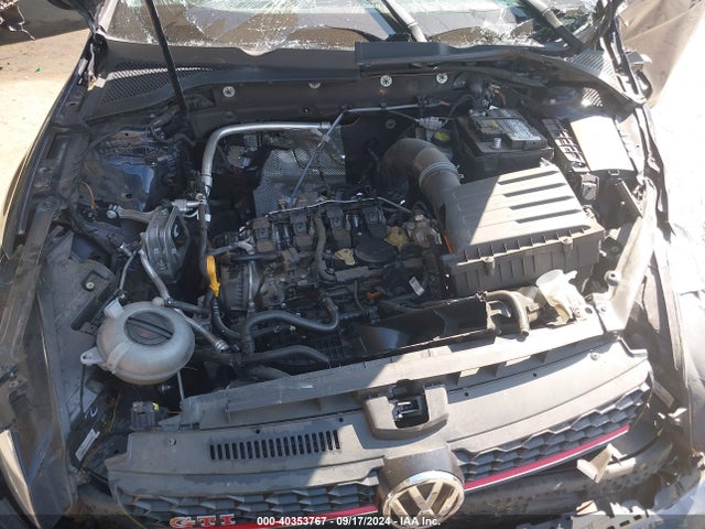 3VW5T7AU3HM075871 Volkswagen Golf GTI