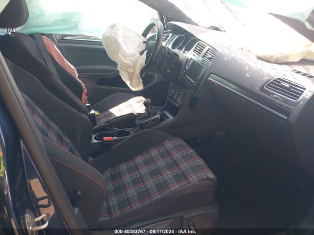 3VW5T7AU3HM075871 Volkswagen Golf GTI