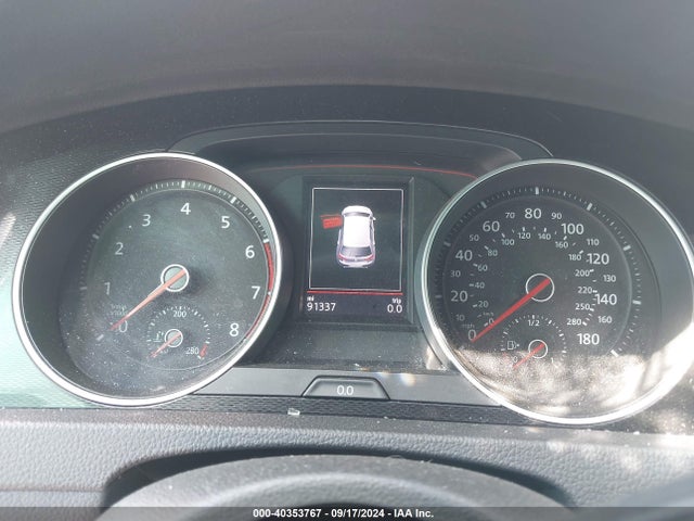 3VW5T7AU3HM075871 Volkswagen Golf GTI