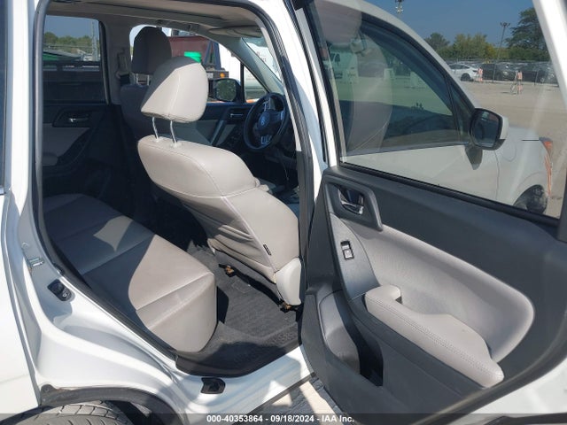 Subaru Forester 2.5i Limited 2014 JF2SJAHC0EH476477 Image 8