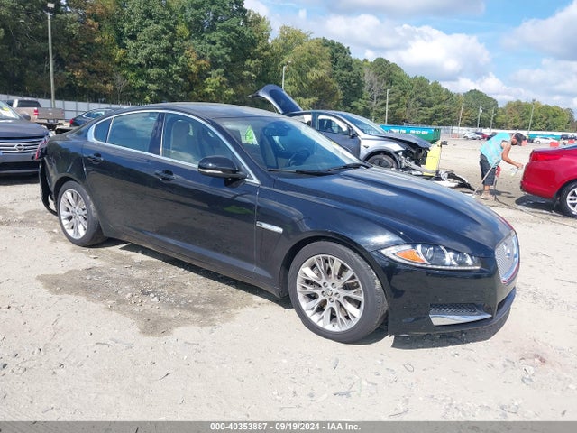 2013 JAGUAR XF SAJWA0E70D8S99396 Photo 0