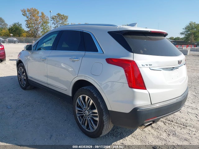 1GYKNFRS0JZ187085 Cadillac Xt5 Premium Luxury