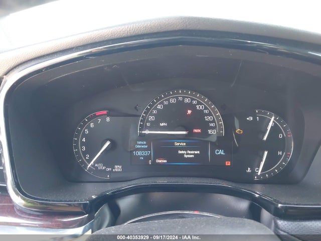 1GYKNFRS0JZ187085 Cadillac Xt5 Premium Luxury