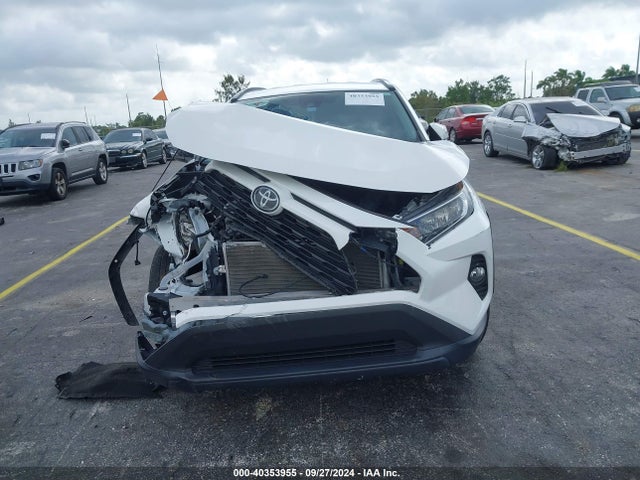 Toyota Rav4 Xle 2020 2T3W1RFV4LC069371 Image 12