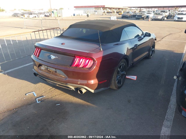 Ford Mustang Ecoboost 2018 1FATP8UH3J5166014 Image 4