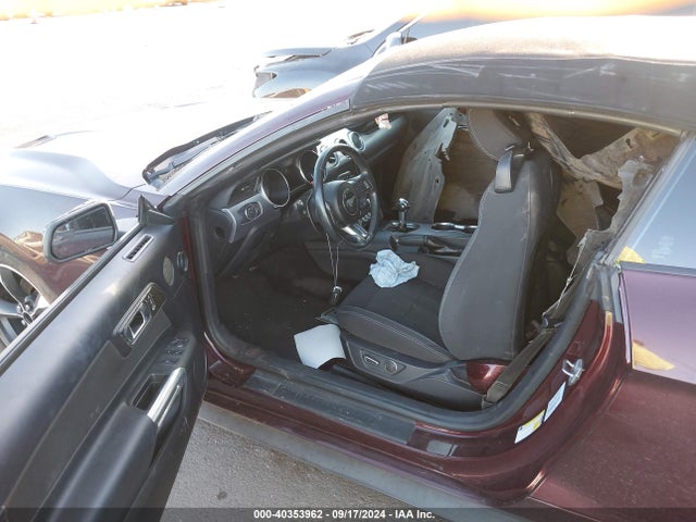 Ford Mustang Ecoboost 2018 1FATP8UH3J5166014 Image 5