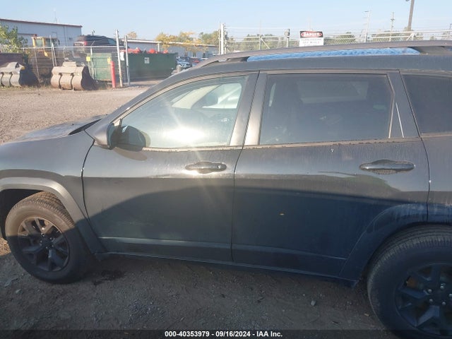 Jeep Cherokee 2016 1C4PJMBS6GW279642 Image 14