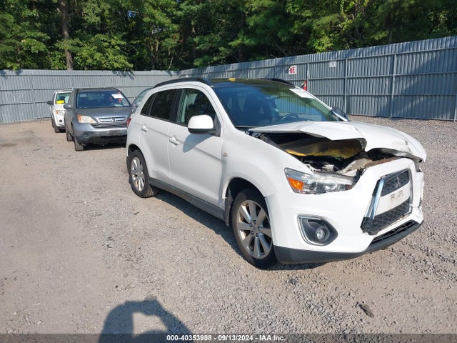 2013 MITSUBISHI OUTLANDER SPORT 4A4AP4AU4DE014431 Photo 0