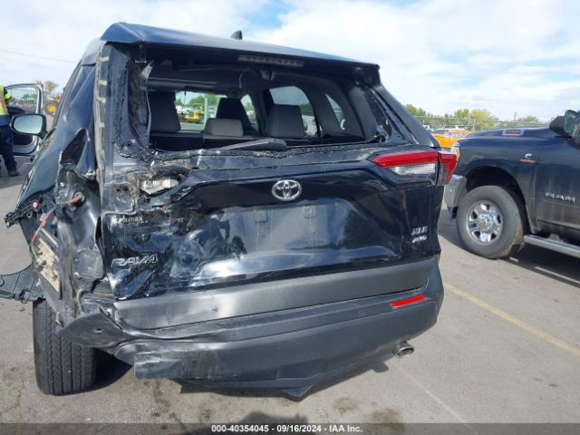 JTMA1RFV0LJ027951 Toyota Rav4 Xle Premium